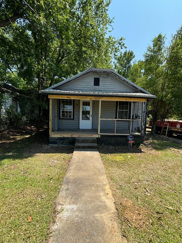 908 W Ingram Street photo 2